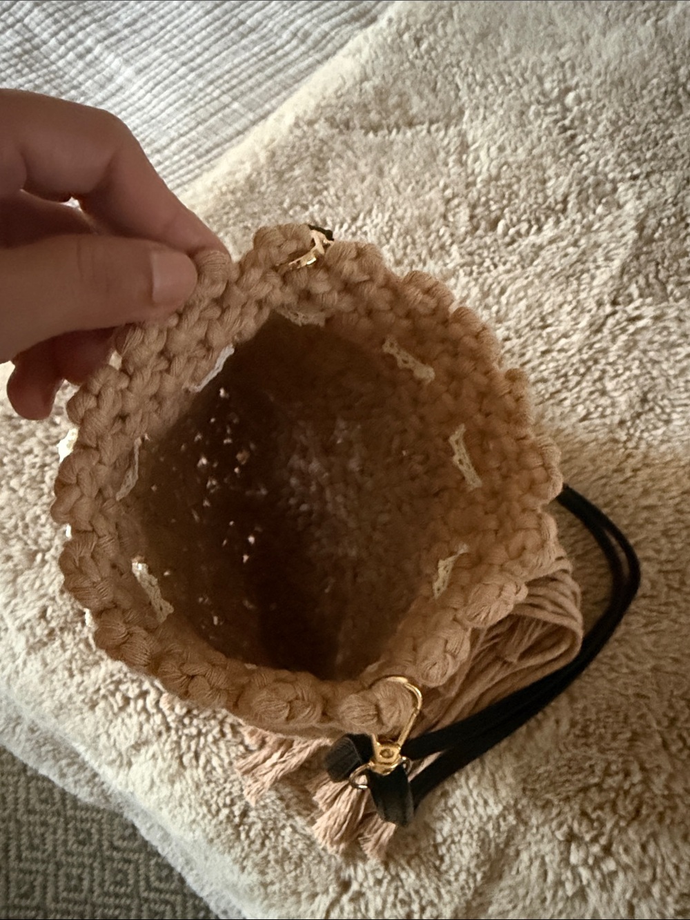 Boho Handwoven Macramé Crossbody Bag - Tan - Picture 4 of 15